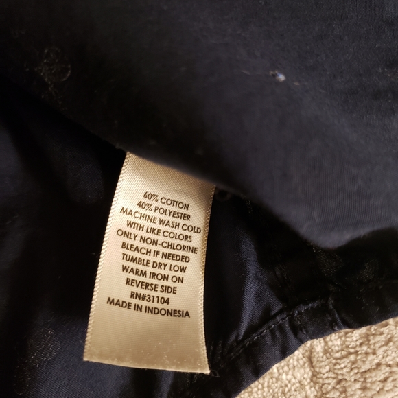 Crown & Ivy Button Down Shirt - Picture 3 of 4